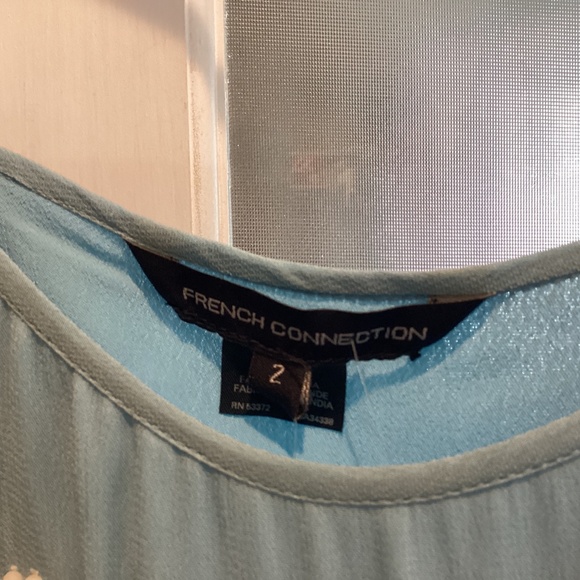 Beautiful beaded dress - Picture 3 of 4